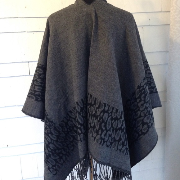 Free People Charcoal and Ebony Animal Print Wrap - Picture 5 of 6
